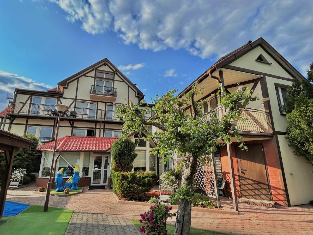 Polaris Krynica Morska Hotel Exterior photo